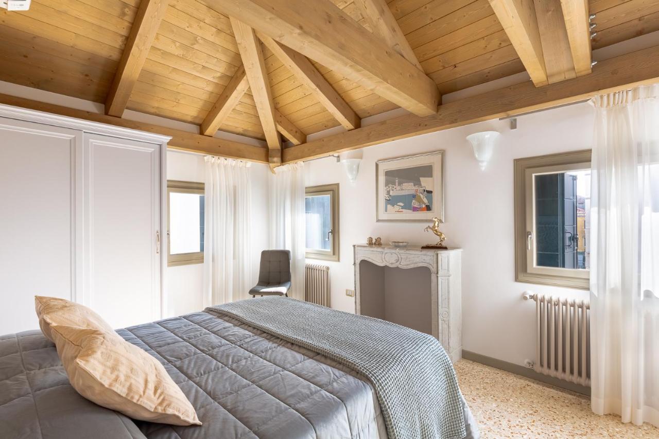 Ca' Cappello Venice Apartment 2 With Canal View 外观 照片