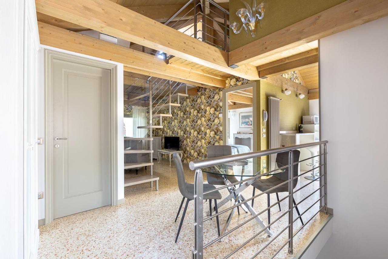 Ca' Cappello Venice Apartment 2 With Canal View 外观 照片