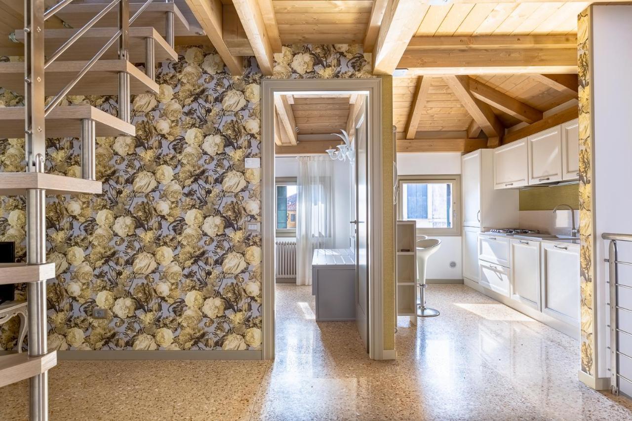 Ca' Cappello Venice Apartment 2 With Canal View 外观 照片